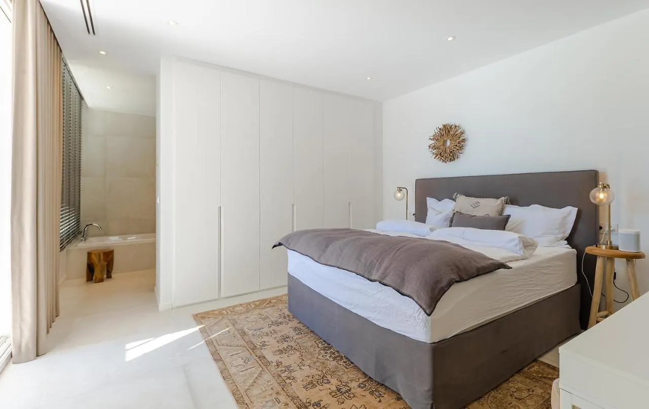 بيت للعطل Unique & Luxurious Villa With Heated Pool, Gym & C مالقة إسبانيا
