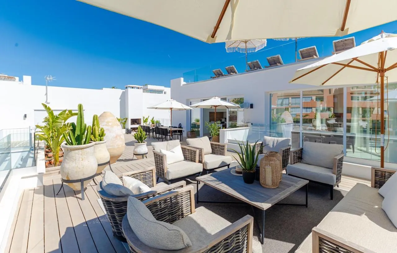 بيت للعطل Unique & Luxurious Villa With Heated Pool, Gym & C مالقة