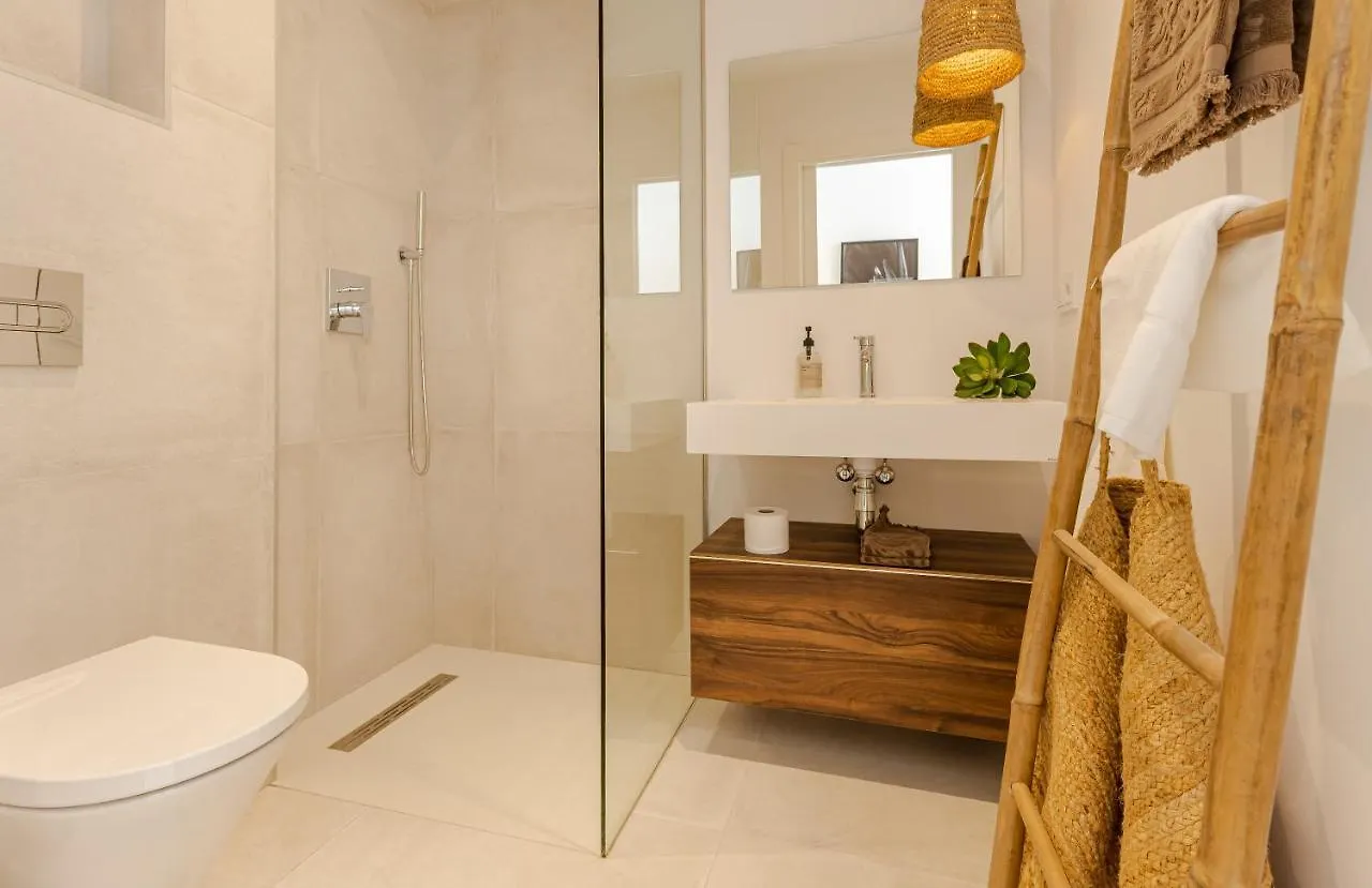 Unique & Luxurious Villa With Heated Pool, Gym & C مالقة 0*,