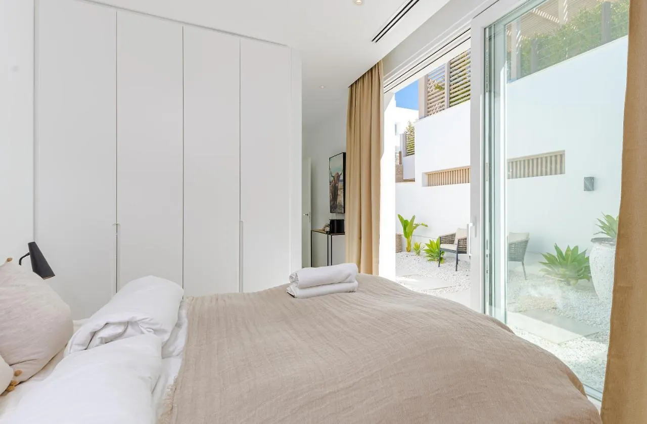 Unique & Luxurious Villa With Heated Pool, Gym & C Màlaga 0*,